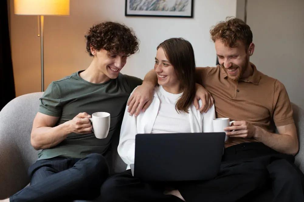 How Instantalks Helps to Reduce Safety Risks Online